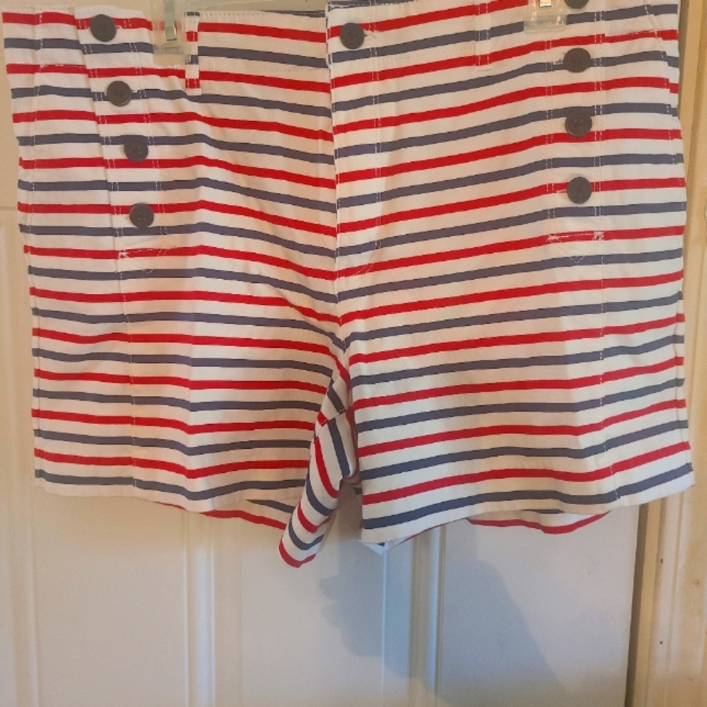 Tommy hilfiger womens shorts 16